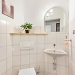 Sali Homes Weinblick Beethoven - Ruhige Feldlage *