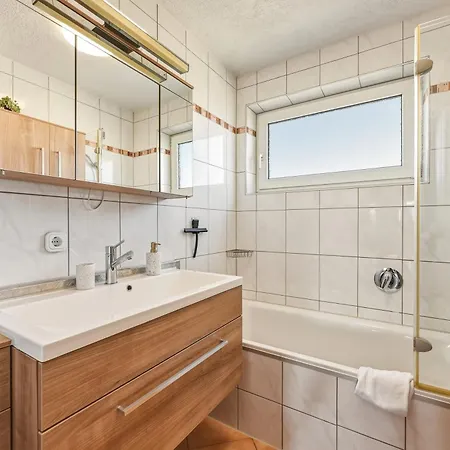 Sali Homes Weinblick Beethoven - Ruhige Feldlage 아파트 Obersulm